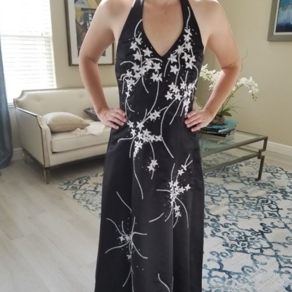 Betsy & Adam - Linda Bernell embroidered black